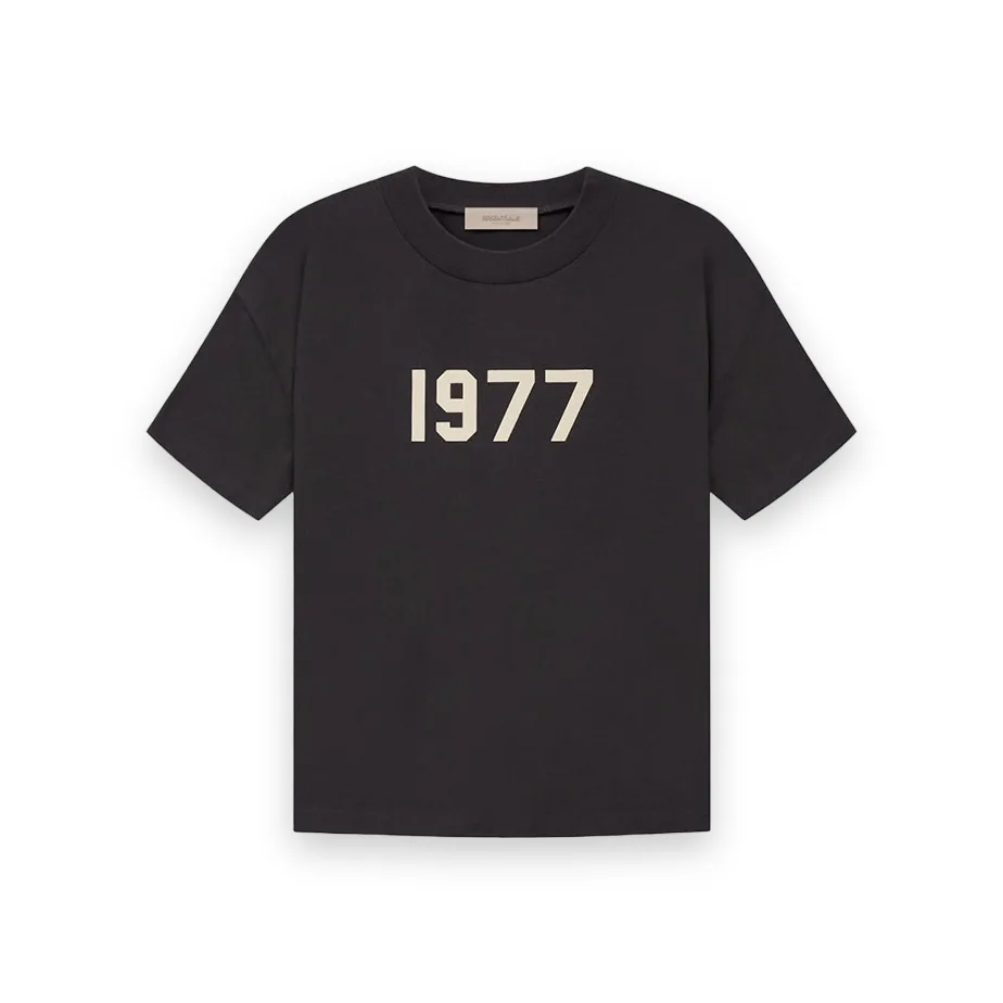 Essentials 1977 Black Casual T-Shirt 1